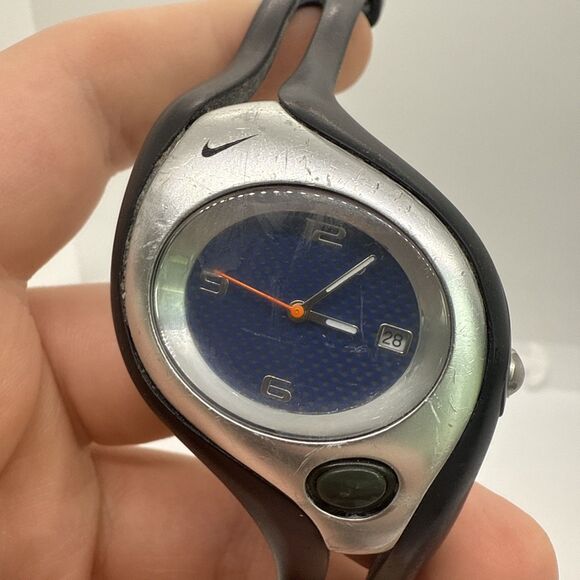 VINTAGE Nike Triax Swift Analog Watch WR0078 Y2K Tech Modern - Picture 1 of 5